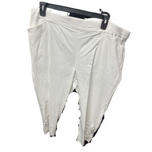 INC White Plus Size Capri Pants 24W - Women's Bottoms